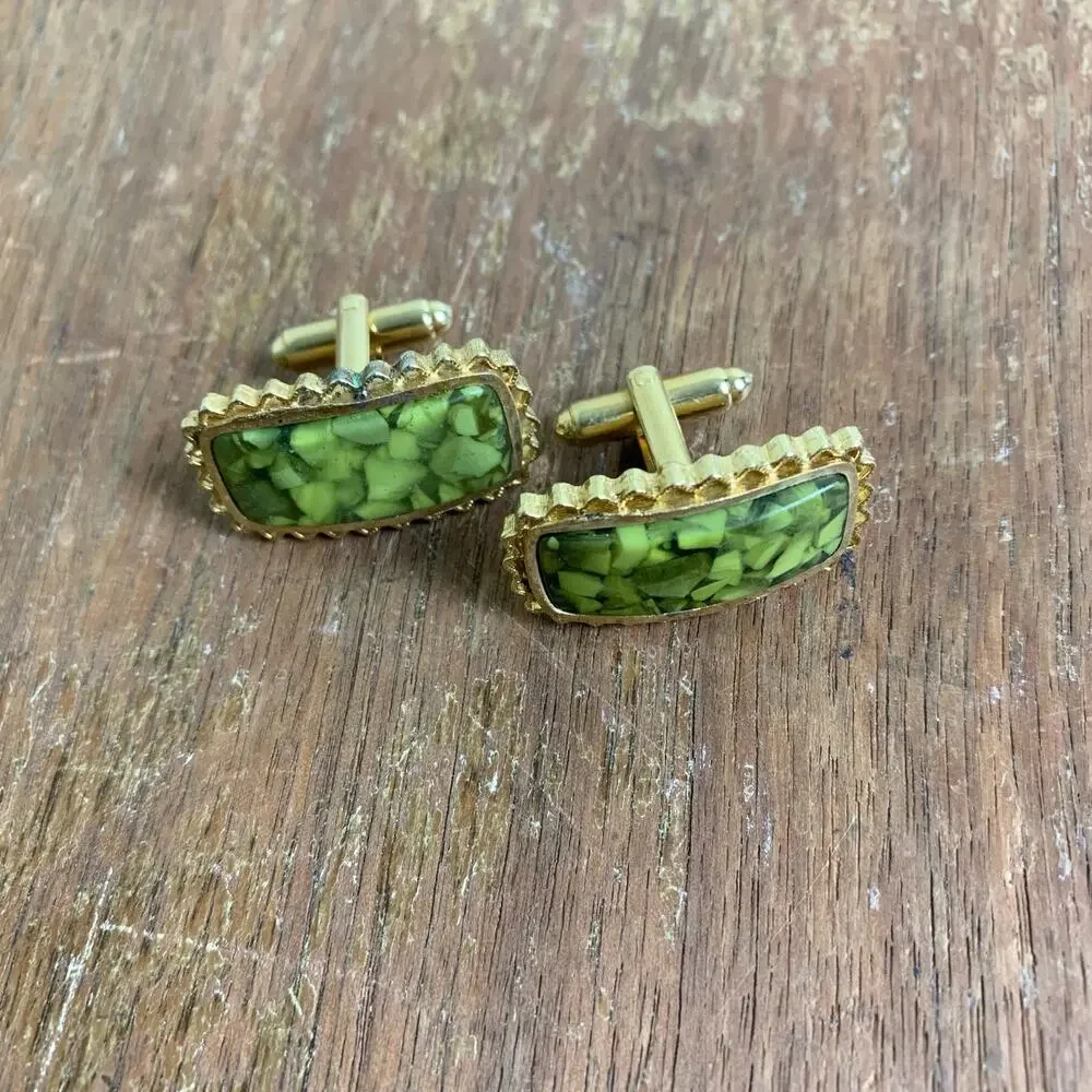 Vintage Retro Gold Tone Green Vomit Resin Filigree‎ Detail Cufflinks Cuff Links